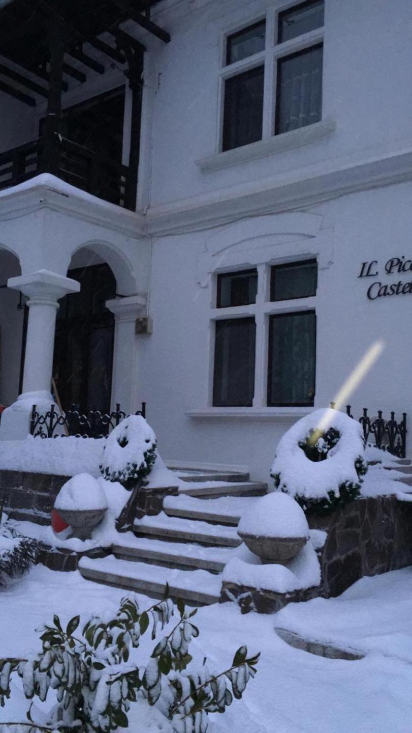 Il Piccolo Castello Buşteni Exteriér fotografie